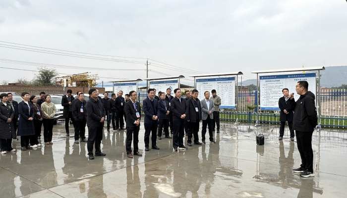 臨洮縣委副書記李清元、縣政協(xié)主席黎輝一行調(diào)研臨洮國家現(xiàn)代農(nóng)業(yè)產(chǎn)業(yè)園智慧農(nóng)業(yè)示范園建設(shè)項目
